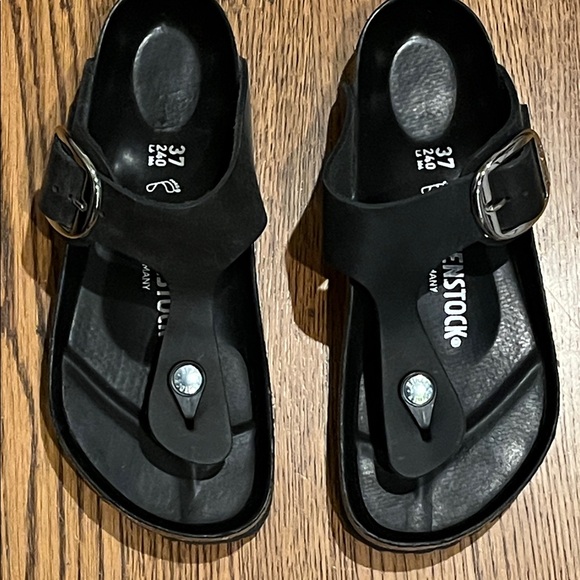 Birkenstock Gizeh Sandals